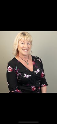 Portrait of Sandy Meyer, REALTOR®